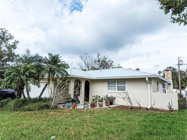 5731 Denver St NE, Saint Petersburg, FL 33703
