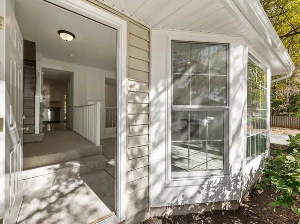 1598 Cool Spring Rd, Charlottesville, VA 22901