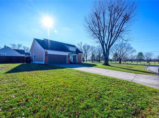 11813 Golf Course Dr, Indianapolis, IN 46236