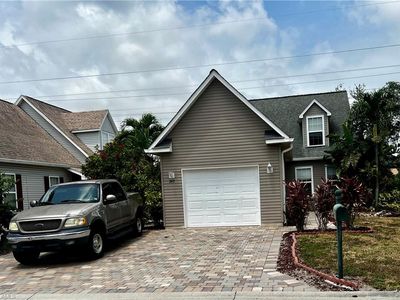 243 Leawood CIR, Naples, FL, 34104