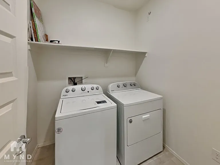 2549 E Calle Palta — Photo 13