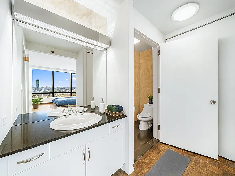 420 E 61st St #38-C — Photo 5