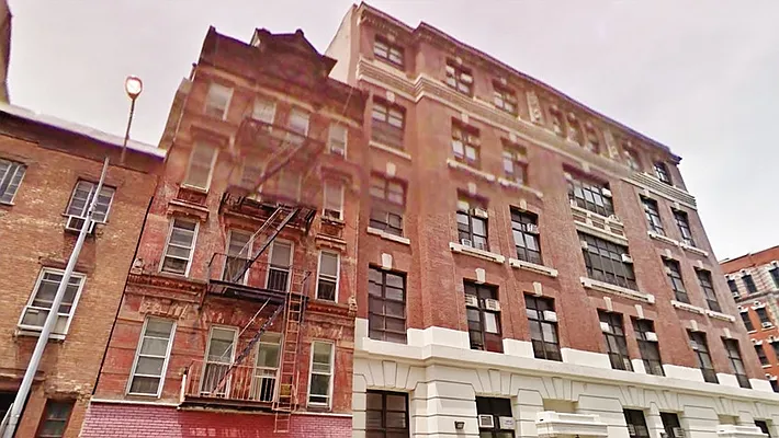 Rented by Park Property Advisors | media 9