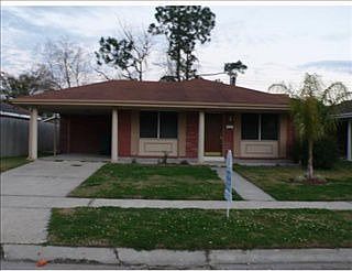 1st image of 2409 Charles Dr