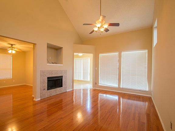 3rd image of 5005 Lodgepole Ln