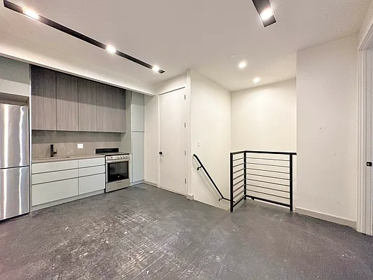 Rented by Doorway NYC, LLC | media 10