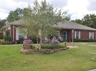 913 Peterson St, Royse City, TX 75189