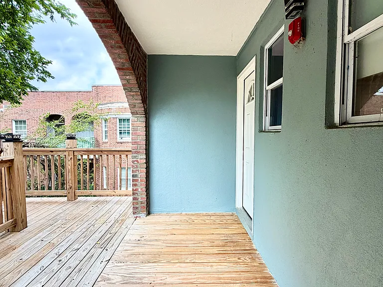 3304 N Hilton St #E — Photo 18