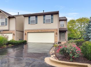 617 W Georgian Ct, Addison, IL 60101