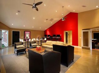 90 S Lincoln Meadows Dr APT 1623, Schaumburg, IL 60173