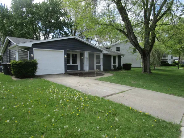 5912 Monarch Dr, Fort Wayne, IN 46815