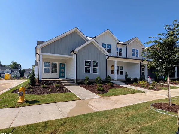 2911 Alyssa Ct, Raleigh, NC 27604