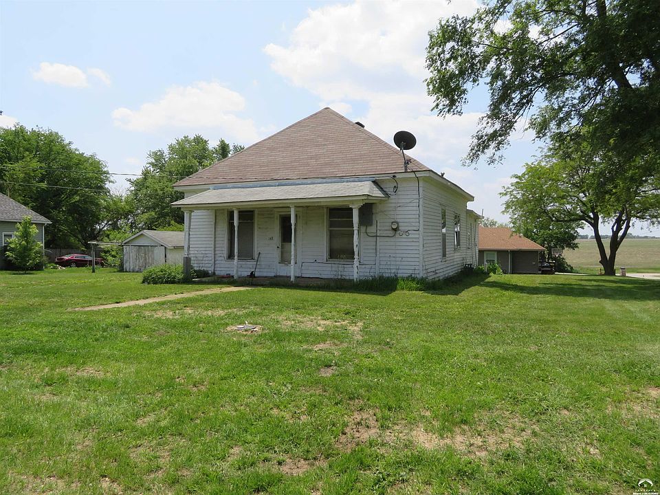 143 Elm St, Nortonville, KS 66060 MLS 158898 Zillow