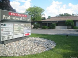 126 Cole Rd, Monroe, MI 48162