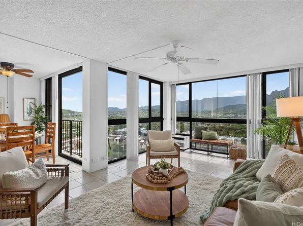 322 Aoloa St APT 1706, Kailua, HI 96734