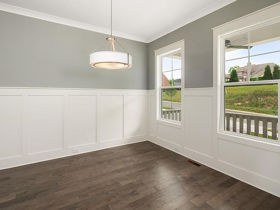 4th image of 135 Barlow Dr