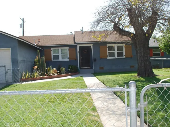 2498 Kellogg Park Dr, Pomona, CA 91768