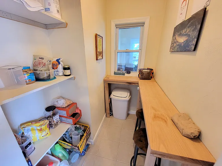 1096 N Shore Rd #2 — Photo 6