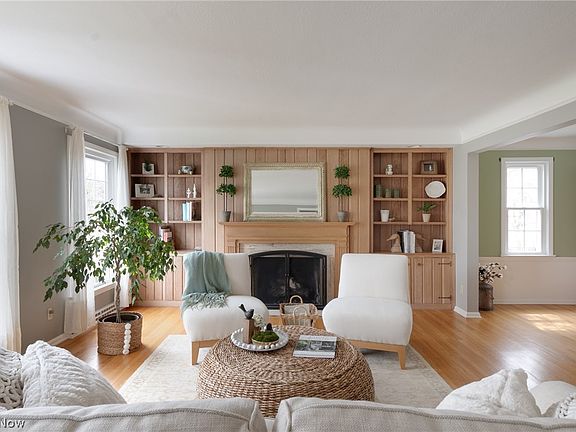 5th image of 2714 Gibson Dr