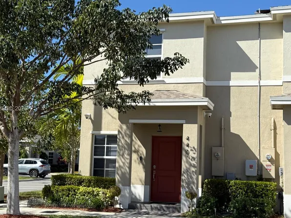 440 NE 4th Ter #440, Homestead, FL 33034