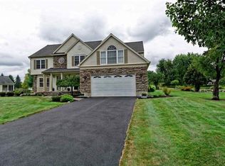 5 Burton Dr, Ballston Lake, NY 12019