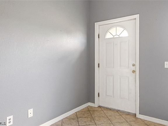 5th image of 2433 George Ave S