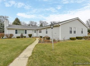 1347 California Ave, Aurora, IL 60506