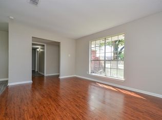3415 Debeney Dr, Houston, TX 77039