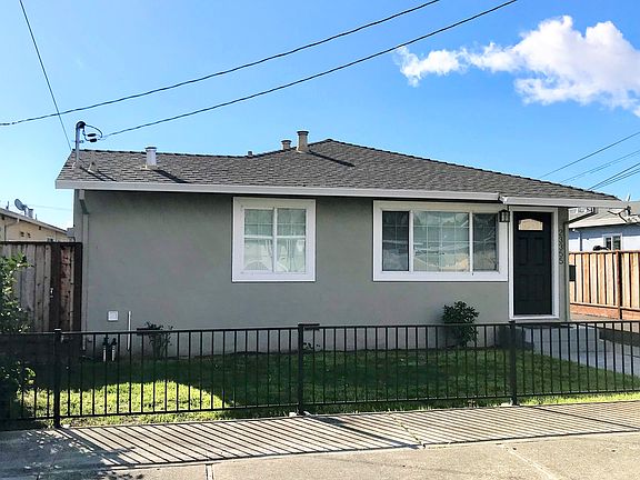 5th image of 23355 Jorgensen Ln #1