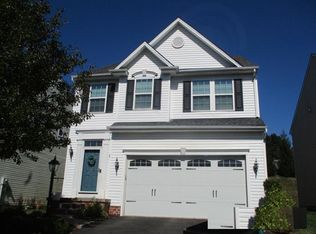 6202 Lenox Ln, South Fayette, PA 15057