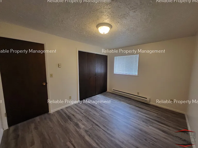 360 W Center St #4 — Photo 8