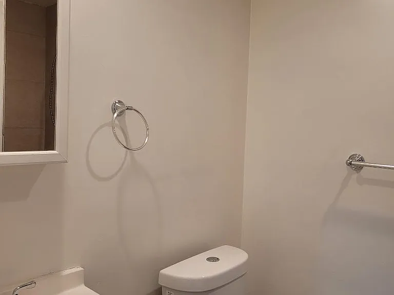 Unit Photo
