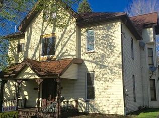 142 S Mercer Ave, Sharpsville, PA 16150
