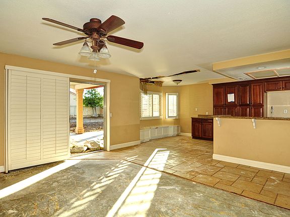 4th image of 23945 Corinth Dr
