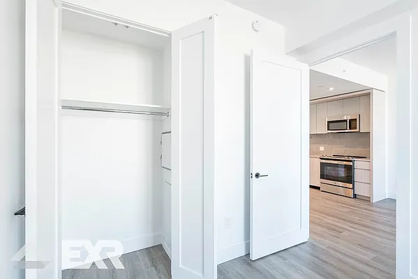 Rented by EXR | media 8