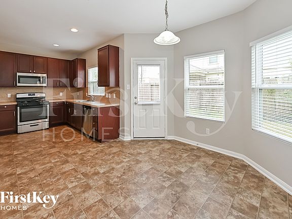 5th image of 4930 Hackamore Brook Ct