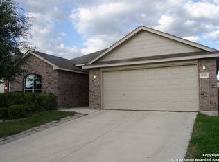 12610 Course View Dr, San Antonio, TX 78221