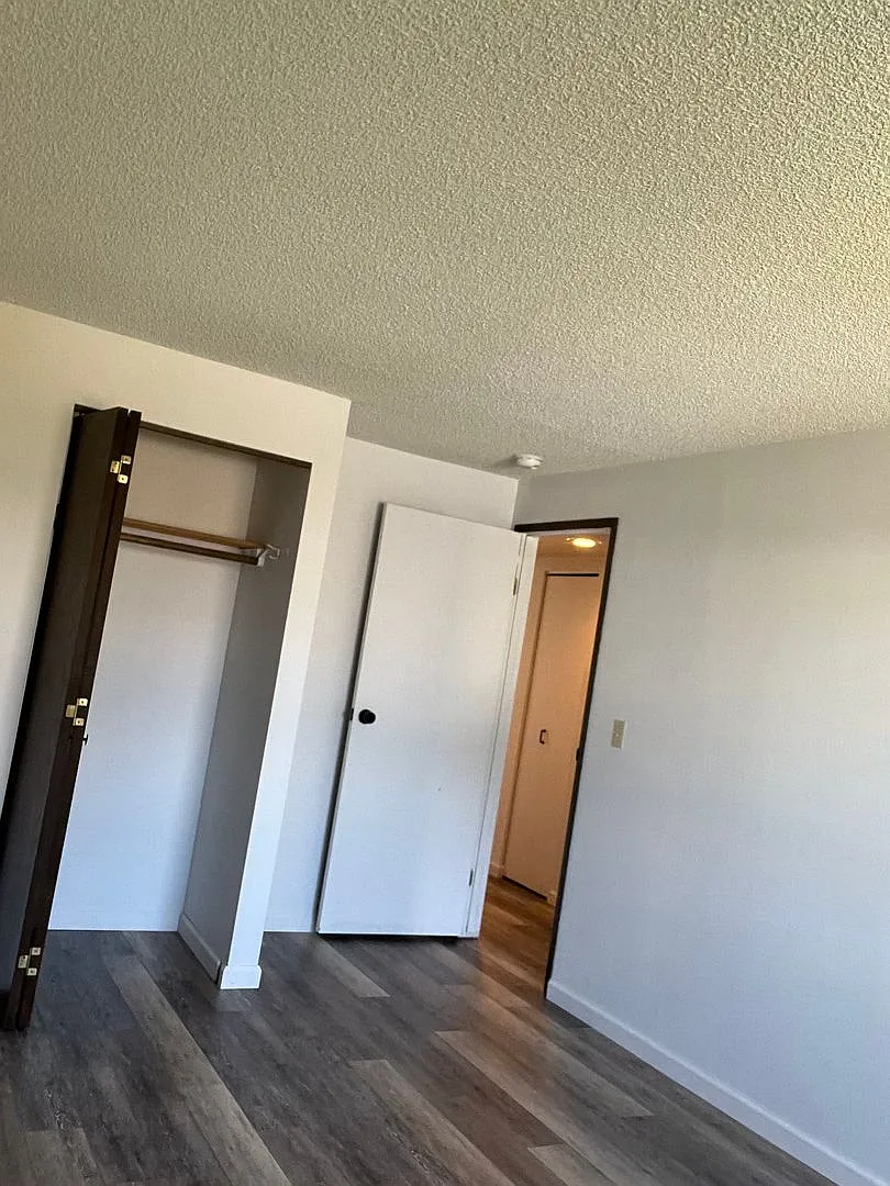 Beautiful 2 Bedroom Home in Lakewood! — Photo 2