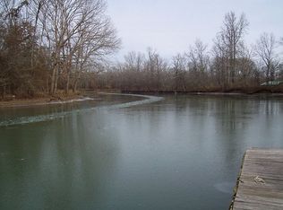 226 Nix Rd, Lobelville, TN 37097