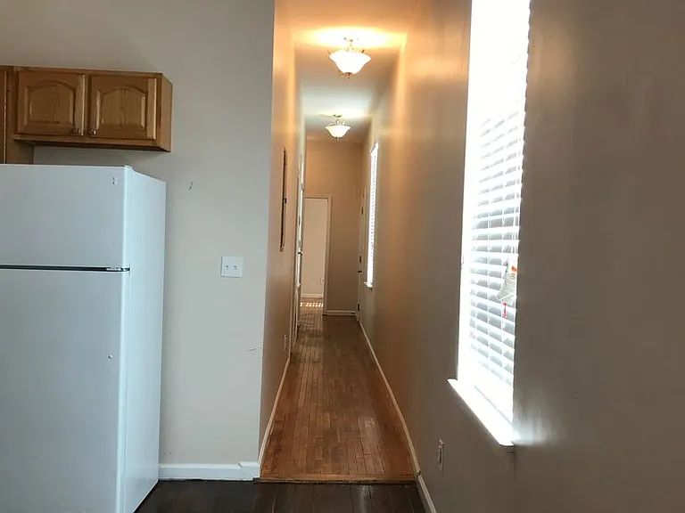 2517 Palmyra St — Photo 6