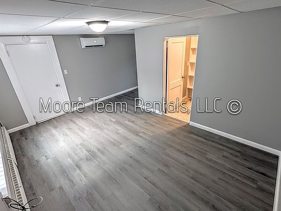 5th image of 16 Lake Dr #2