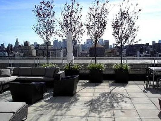 Rented by Mercedes Berk | media 17