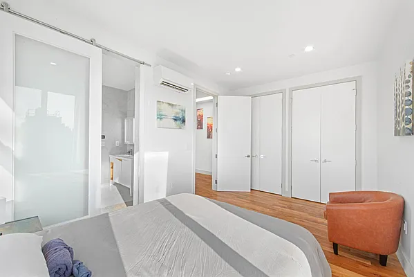 Rented by TorsX Inc | media 21