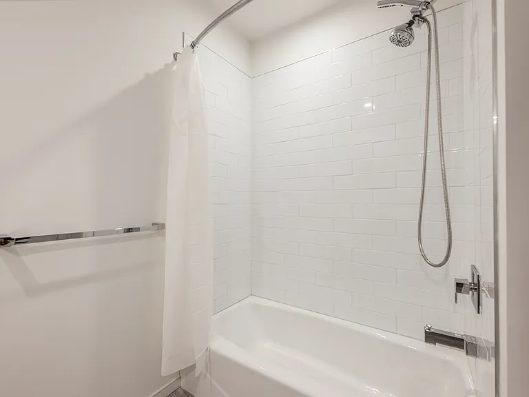 14 I St #3 — Photo 18
