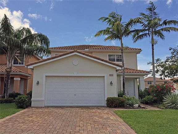 2nd image of 2856 SW Venice Ct