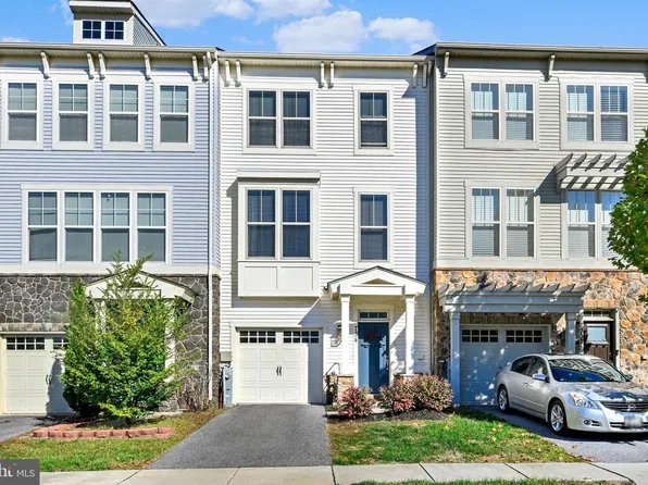 734 Rollins Ln, Glen Burnie, MD 21060