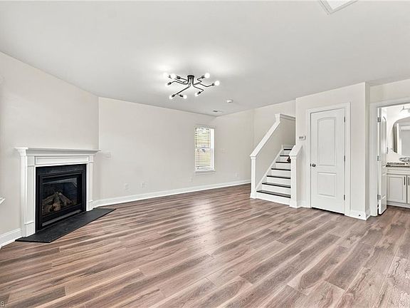 2nd image of 117 Habersham Ct