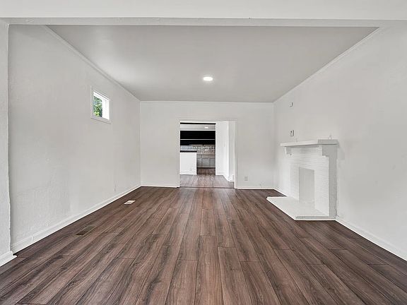 4th image of 614 Belle Vista Ave
