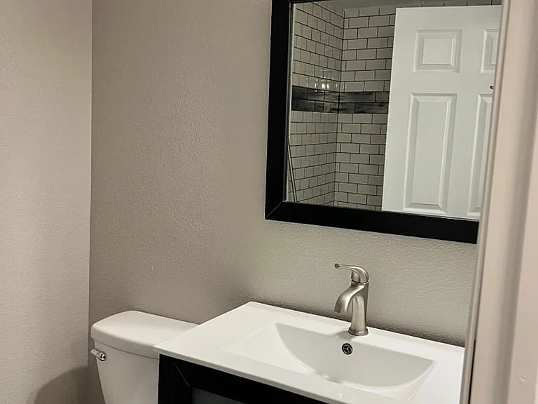 925 Columbia Rd #214 — Photo 9