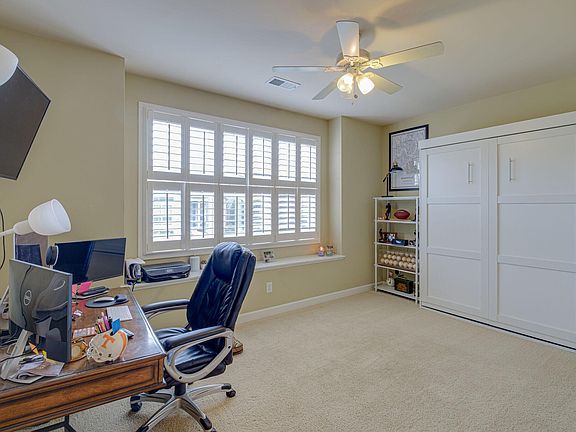 4th image of 3239 Charleston Way